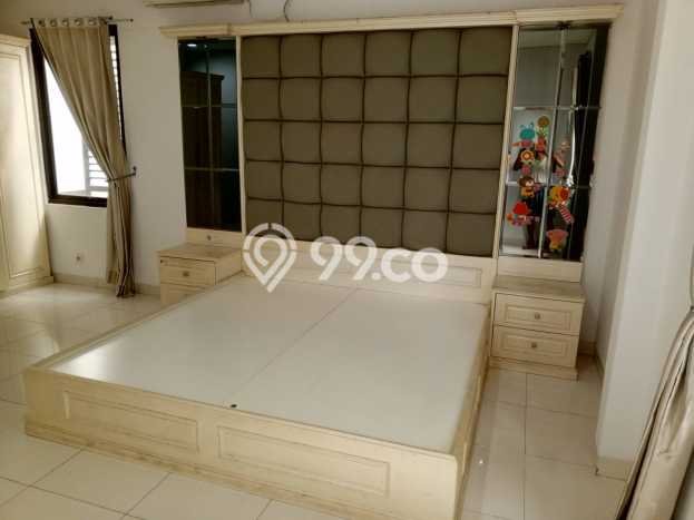 Rumah Strategis Minimalis Lb 125m2 di BSD, Tangerang Selatan Rumah Strategis Minimalis Lb 125m2 di BSD, Tangerang Selatan