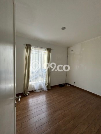 Jarang Ada! Rumah Kontrakan 4 Kamar Bagus Siap Huni Alam Sutera Jarang Ada! Rumah Kontrakan 4 Kamar Bagus Siap Huni Alam Sutera