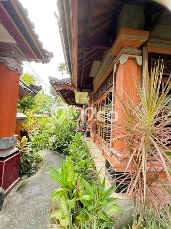 Siap Huni Rumah Mewah 5 Kamar di Denpasar Selatan Dekat ke Mana Saja Siap Huni Rumah Mewah 5 Kamar di Denpasar Selatan Dekat ke Mana Saja