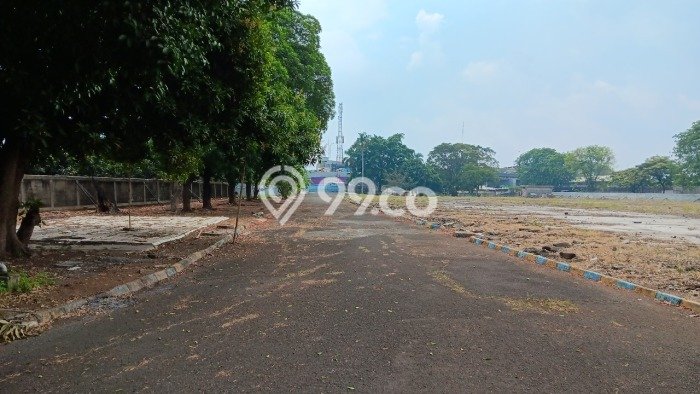 Komersial Dijual Lokasi Emas di Cibodas Luas 100m2 Komersial Dijual Lokasi Emas di Cibodas Luas 100m2