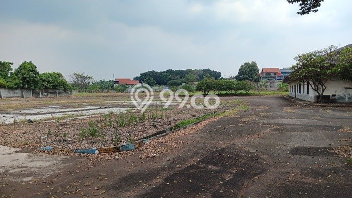 Komersial Dijual Lokasi Emas di Cibodas Luas 100m2 Komersial Dijual Lokasi Emas di Cibodas Luas 100m2