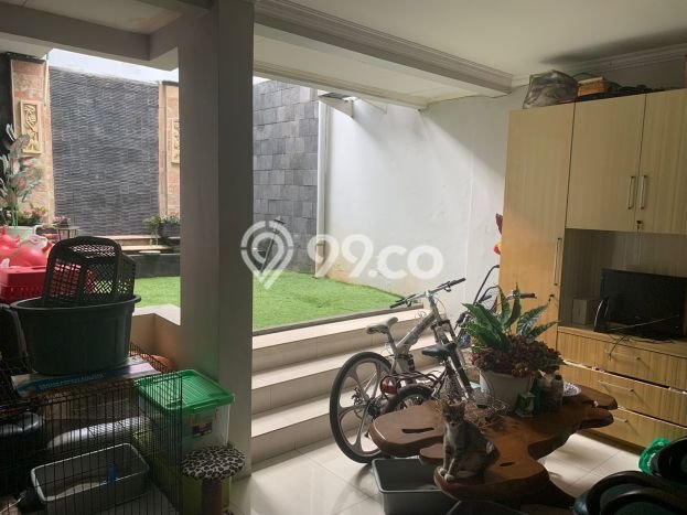 Siap Huni Hunian Elit 5 Kamar di Pondok Aren Dekat ke Mana Pun Siap Huni Hunian Elit 5 Kamar di Pondok Aren Dekat ke Mana Pun