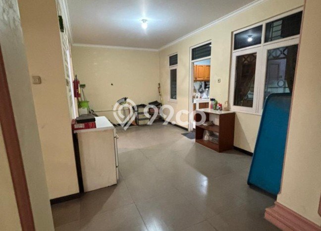 Rumah Elit Modern Siap Huni di Bintaro Tangerang Selatan Rumah Elit Modern Siap Huni di Bintaro Tangerang Selatan