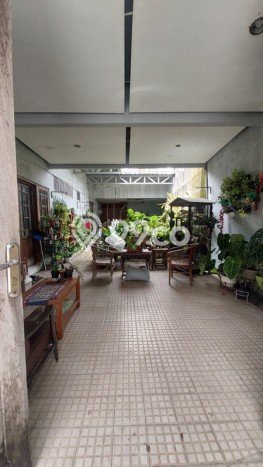 Jual Rumah Mewah Elegan Dengan View Eksklusif di Bintaro, Tangerang Selatan Jual Rumah Mewah Elegan Dengan View Eksklusif di Bintaro, Tangerang Selatan