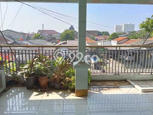 Dijual Rumah Luas Elegan Dengan View Cantik di Lebak Bulus, Jakarta Selatan Dijual Rumah Luas Elegan Dengan View Cantik di Lebak Bulus, Jakarta Selatan