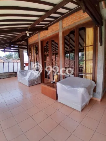 Rumah Eksklusif Siap Huni LT 8075m2 di Megamendung, Bogor Rumah Eksklusif Siap Huni LT 8075m2 di Megamendung, Bogor
