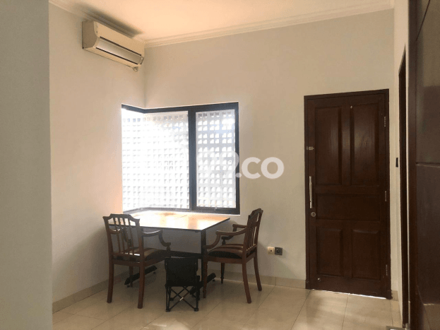 Dijual Rumah Premium dengan Fasilitas Sekitar Lengkap di Cinere, Depok Dijual Rumah Premium dengan Fasilitas Sekitar Lengkap di Cinere, Depok
