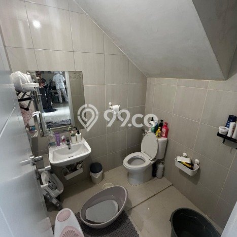 Siap Huni Hunian Elit 3 Kamar di BSD Dekat ke Mana Saja Siap Huni Hunian Elit 3 Kamar di BSD Dekat ke Mana Saja