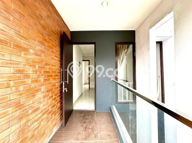 For Sale! Luxury House LT 144m2 Desain Modern di Sektor 9-Bintaro For Sale! Luxury House LT 144m2 Desain Modern di Sektor 9-Bintaro