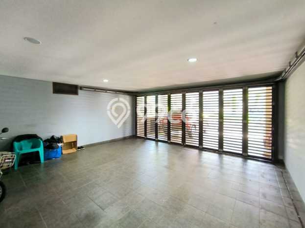 Rumah Luxury Modern Tanpa Renovasi di Sektor 7-Bintaro Tangerang Selatan Rumah Luxury Modern Tanpa Renovasi di Sektor 7-Bintaro Tangerang Selatan