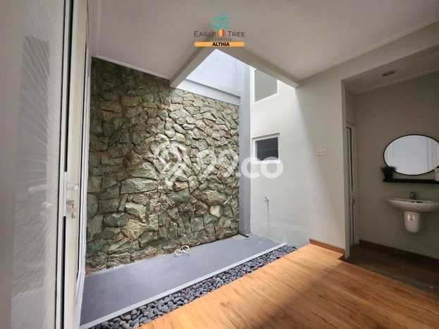 SPECIAL PROPERTY! Rumah di , Luas 120m2m² LB 160m2m² SPECIAL PROPERTY! Rumah di , Luas 120m2m² LB 160m2m²