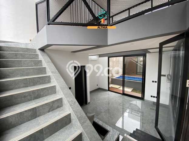 Hunian Eksklusif Siap Huni LT 164m2 di Ciputat, Tangerang Selatan Hunian Eksklusif Siap Huni LT 164m2 di Ciputat, Tangerang Selatan