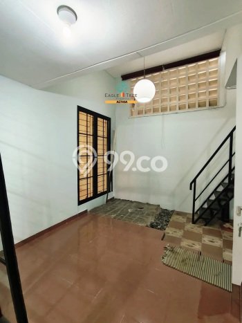 Rumah Minimalis 2 KT di Jelupang Tangerang Semi Furnished Rumah Minimalis 2 KT di Jelupang Tangerang Semi Furnished