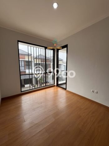 Dijual Rumah Modern 4 KT di BSD, Tangerang Dijual Rumah Modern 4 KT di BSD, Tangerang