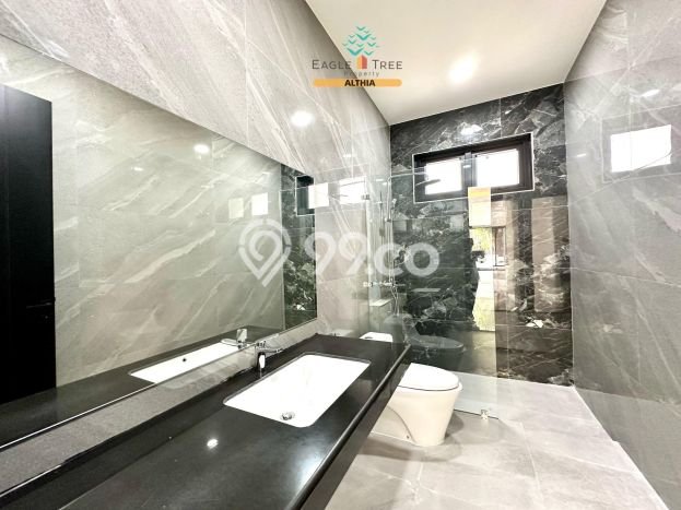 Ready to Use! Luxury House LT 375m2 Desain Modern di BSD City Ready to Use! Luxury House LT 375m2 Desain Modern di BSD City