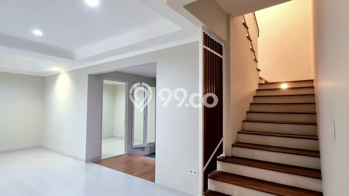 PENAWARAN TERBATAS! Rumah Premium di , Luas 120m2m² LB 160m2m² PENAWARAN TERBATAS! Rumah Premium di , Luas 120m2m² LB 160m2m²