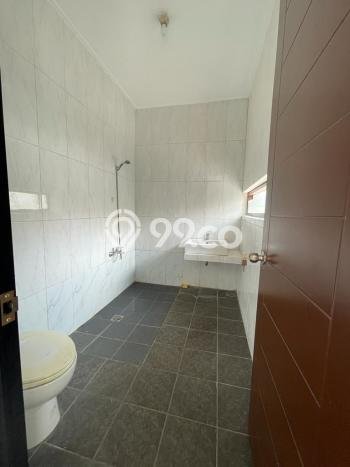 Rumah Elit Modern Tanpa Renovasi di Sektor 9-Bintaro Tangerang Selatan Rumah Elit Modern Tanpa Renovasi di Sektor 9-Bintaro Tangerang Selatan