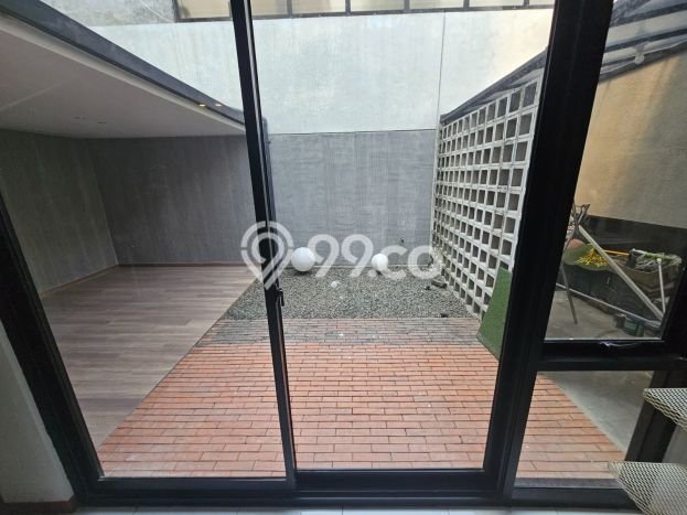 Disewakan Rumah Konsep Minimalis di Sektor 9-Bintaro Tangerang Selatan dengan 2 Kamar Disewakan Rumah Konsep Minimalis di Sektor 9-Bintaro Tangerang Selatan dengan 2 Kamar