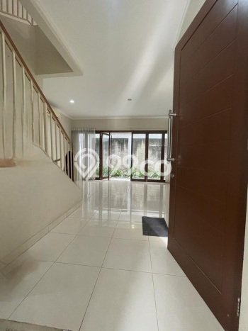 Rumah Elit Modern Tanpa Renovasi di Sektor 9-Bintaro Tangerang Selatan Rumah Elit Modern Tanpa Renovasi di Sektor 9-Bintaro Tangerang Selatan