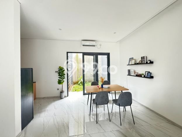 Jual Rumah Modern 3 KT di Sektor 2 - Bintaro, Jakarta Selatan Jual Rumah Modern 3 KT di Sektor 2 - Bintaro, Jakarta Selatan