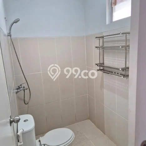 Rumah Luas Asri 3 KT Siap Pakai di Gading Serpong Tangerang Rumah Luas Asri 3 KT Siap Pakai di Gading Serpong Tangerang