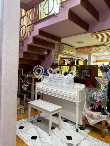 Rumah Mewah LB 211m2 Siap Huni Desain Elegan di Sektor 9-Bintaro, Tangerang Selatan Rumah Mewah LB 211m2 Siap Huni Desain Elegan di Sektor 9-Bintaro, Tangerang Selatan