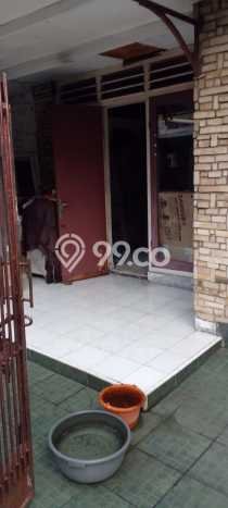 Siap Huni Rumah Mewah 3 Kamar di Kramat Jati Dekat ke Mana Pun Siap Huni Rumah Mewah 3 Kamar di Kramat Jati Dekat ke Mana Pun