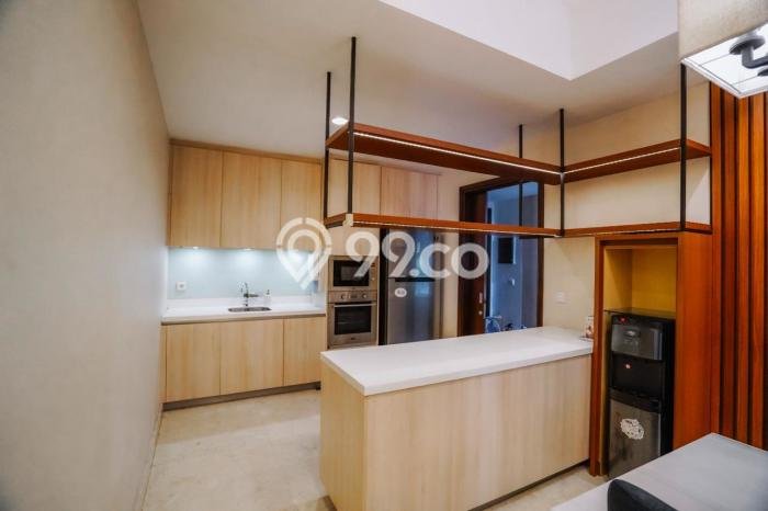 UNIT TERBAIK! Apartemen Kawasan Kelapa Gading, Jakarta Utara, 4 KT, Luas 149m², Lokasi Strategis UNIT TERBAIK! Apartemen Kawasan Kelapa Gading, Jakarta Utara, 4 KT, Luas 149m², Lokasi Strategis