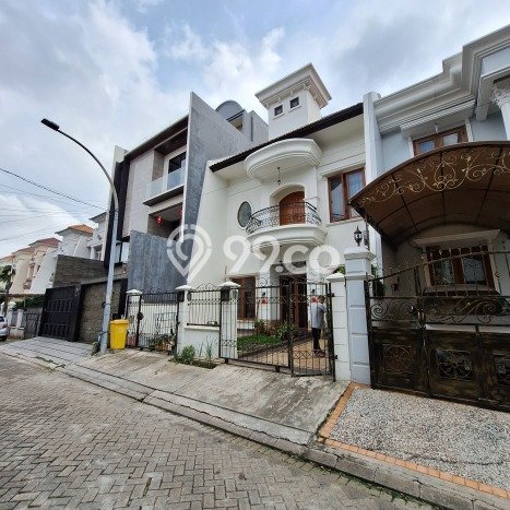 Rumah Eksklusif Siap Huni LT 136m2 di Kelapa Gading, Jakarta Utara Rumah Eksklusif Siap Huni LT 136m2 di Kelapa Gading, Jakarta Utara