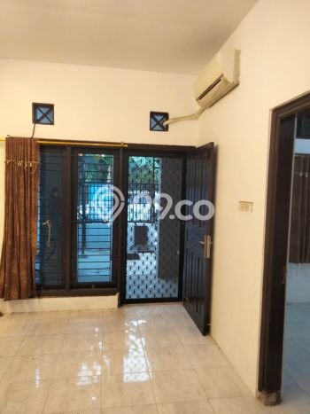 Hunian Nyaman Asri 2 KT Siap Huni di Gununganyar Surabaya Hunian Nyaman Asri 2 KT Siap Huni di Gununganyar Surabaya