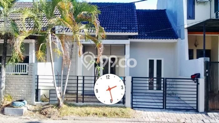 BEST CHOICE! Rumah area Pakal, Luas 84m2m² Bangunan 50m2m² BEST CHOICE! Rumah area Pakal, Luas 84m2m² Bangunan 50m2m²