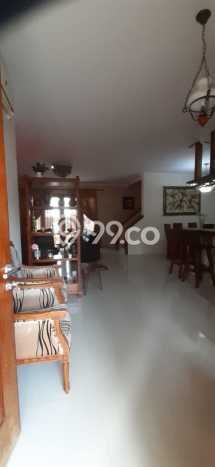Lokasi terbaik! Rumah siap huni disewakan di Batam Kota LB 160m2 Lokasi terbaik! Rumah siap huni disewakan di Batam Kota LB 160m2