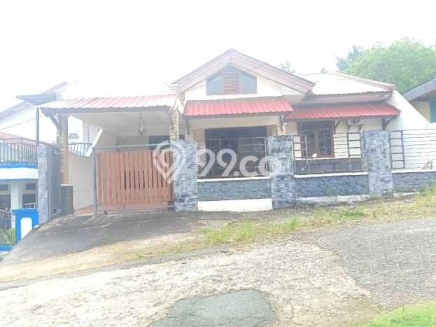 Rumah Minimalis 4 KT LT 240m2 di Tiban Rumah Minimalis 4 KT LT 240m2 di Tiban