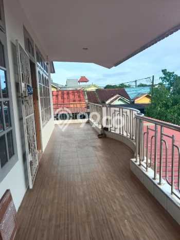 Disewakan Rumah Konsep Modern di Sekupang Batam dengan 4 KT Disewakan Rumah Konsep Modern di Sekupang Batam dengan 4 KT
