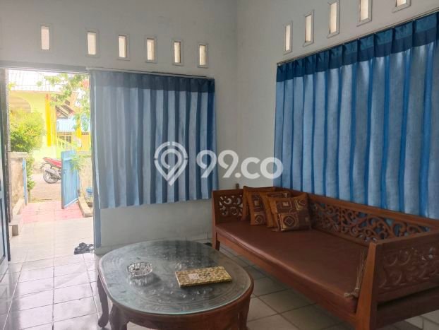 Rumah Modern 3 Kamar LT 240m2 di Tiban Rumah Modern 3 Kamar LT 240m2 di Tiban