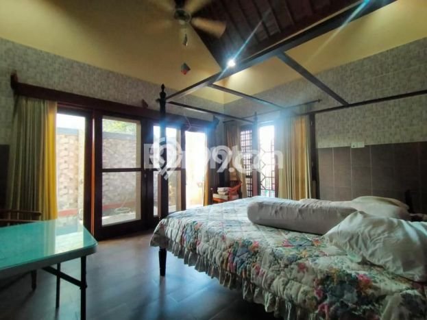 Rumah Elit LB 300m2 Siap Pakai Desain Elegan di Danginpuri Kauh, Denpasar Rumah Elit LB 300m2 Siap Pakai Desain Elegan di Danginpuri Kauh, Denpasar