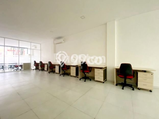 Untuk Dijual Ruko di Cinere, Depok Harga Penawaran Spesial Untuk Dijual Ruko di Cinere, Depok Harga Penawaran Spesial