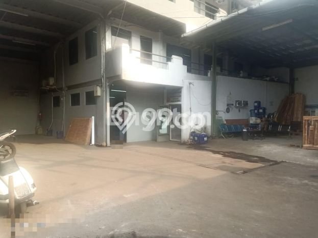 FOR SALE! Gudang di Cimanggis Depok, LT 781m2, LB 903m2 FOR SALE! Gudang di Cimanggis Depok, LT 781m2, LB 903m2