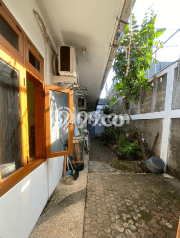 Jual Rumah Mewah Megah Dengan View Eksklusif di Grogol, Jakarta Barat Jual Rumah Mewah Megah Dengan View Eksklusif di Grogol, Jakarta Barat