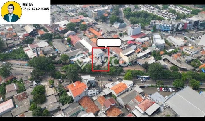 Ruko Dijual Lokasi Emas di Kebon Jeruk Luas 334m2 Ruko Dijual Lokasi Emas di Kebon Jeruk Luas 334m2