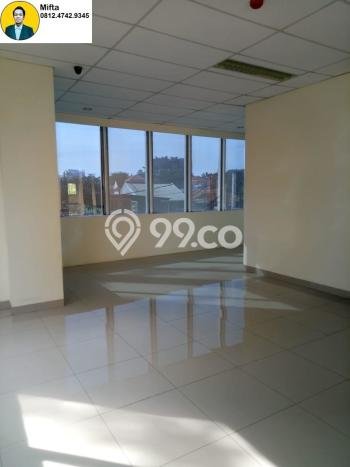 Kantor Dijual di Jakarta Pusat LT 800m2 & LB 2500m2 Lokasi Terbaik! Kantor Dijual di Jakarta Pusat LT 800m2 & LB 2500m2 Lokasi Terbaik!