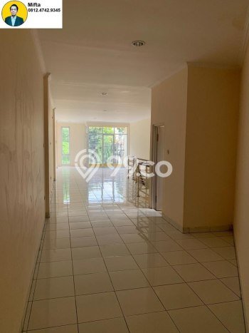 Ruko Dijual di Jakarta Selatan LT 85m2 & LB 170m2 Lokasi Terbaik! Ruko Dijual di Jakarta Selatan LT 85m2 & LB 170m2 Lokasi Terbaik!