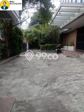 Kantor Dijual di Jakarta Pusat LT 800m2 & LB 2500m2 Lokasi Terbaik! Kantor Dijual di Jakarta Pusat LT 800m2 & LB 2500m2 Lokasi Terbaik!