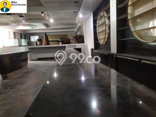 Ruko Bagus Dijual LB 1800m2 Lokasi Strategis Jakarta Selatan Area Cocok untuk Berbisnis Ruko Bagus Dijual LB 1800m2 Lokasi Strategis Jakarta Selatan Area Cocok untuk Berbisnis