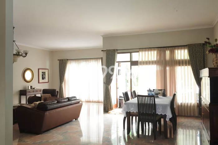 Vila Kawasan Cimenyan, Area 608m², Posisi Premium Vila Kawasan Cimenyan, Area 608m², Posisi Premium