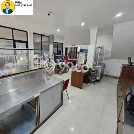 AREA BISNIS! Ruko di Bintaro, Luas 252m², Jalan Utama, Ramai AREA BISNIS! Ruko di Bintaro, Luas 252m², Jalan Utama, Ramai