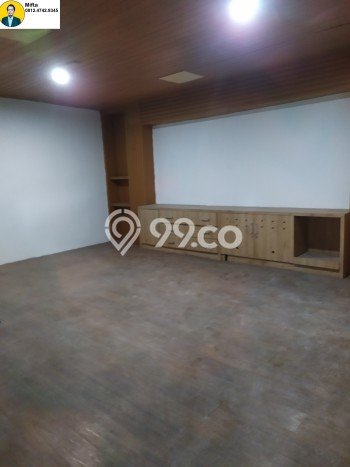 Ruko Bagus Dijual LB 1800m2 Lokasi Strategis Jakarta Selatan Area Cocok untuk Berbisnis Ruko Bagus Dijual LB 1800m2 Lokasi Strategis Jakarta Selatan Area Cocok untuk Berbisnis