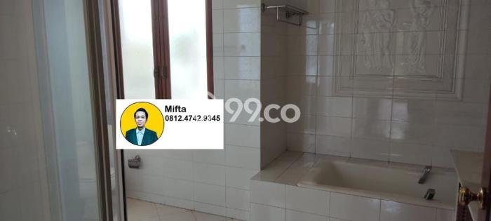 Dijual Rumah Mewah Elegan Dengan View Eksklusif di Patra Kuningan, Jakarta Selatan Dijual Rumah Mewah Elegan Dengan View Eksklusif di Patra Kuningan, Jakarta Selatan