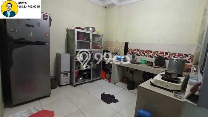 Rumah Modern 3 KT di Penggilingan Jakarta Timur Full Furnished Rumah Modern 3 KT di Penggilingan Jakarta Timur Full Furnished