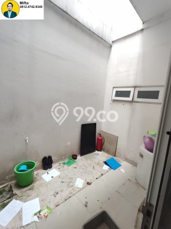 AREA PREMIUM! Ruko Disewakan di Bekasi Utara, Luas 129m2m², Jalan Strategis AREA PREMIUM! Ruko Disewakan di Bekasi Utara, Luas 129m2m², Jalan Strategis